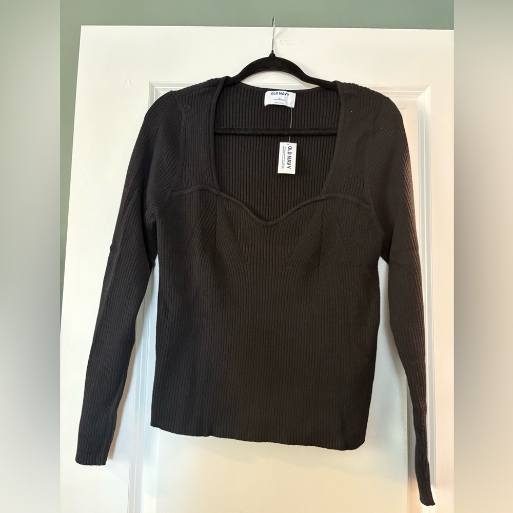 Old Navy sweetheart neck sweater